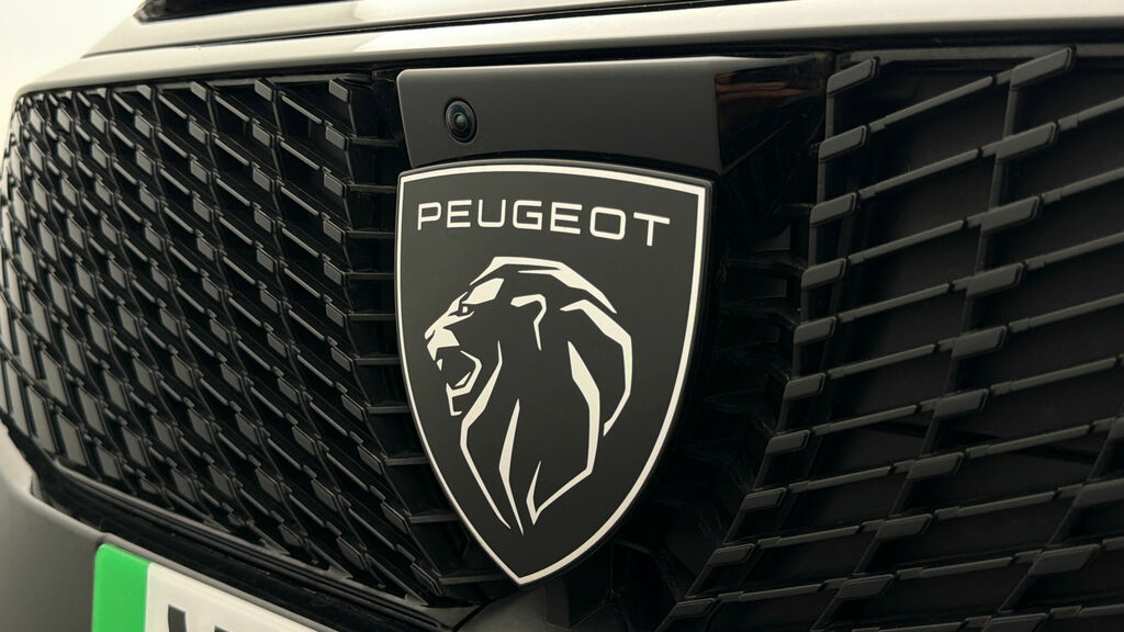 Peugeot 5008 1.2 Hybrid 145 Allure E-dsc6 Grey #21