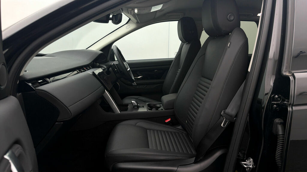Land Rover Discovery Sport Hybrid Red #13