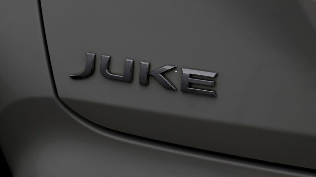 Nissan Juke Nissan Hatchback 1.6 Hybrid N-connecta Black #22