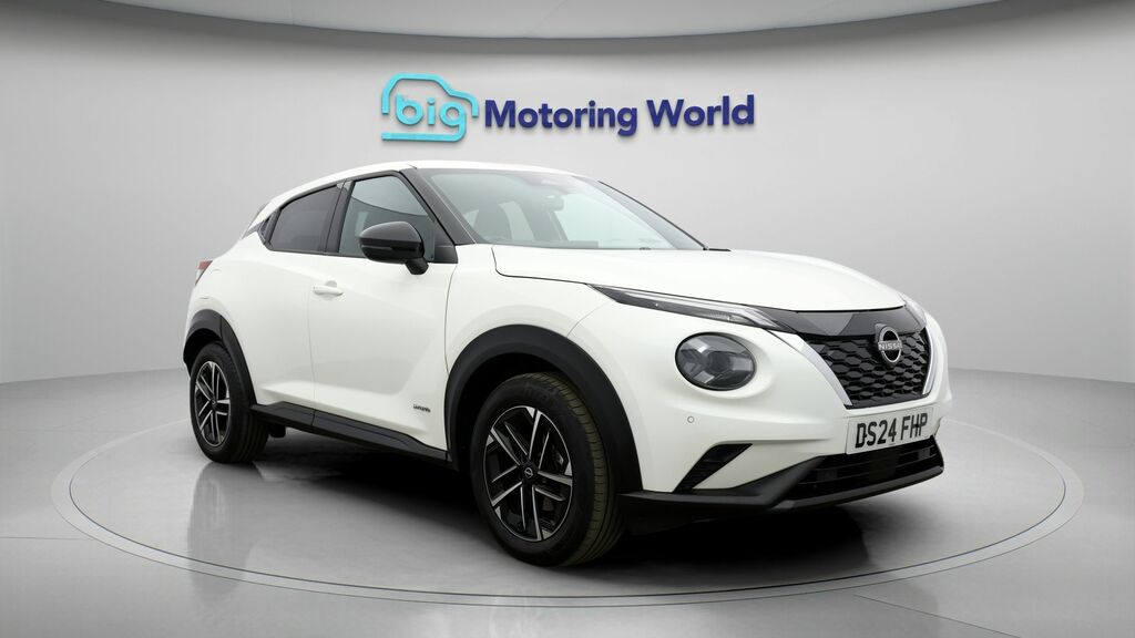 Nissan Juke N-connecta White