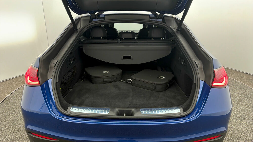 Mercedes-Benz GLC Class 2.0 300E 31.2Kwh Urban Edition Plug-in G-tronic 4 Grey #16