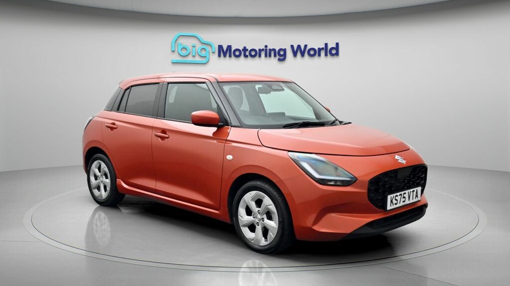 Suzuki Swift Motion Orange