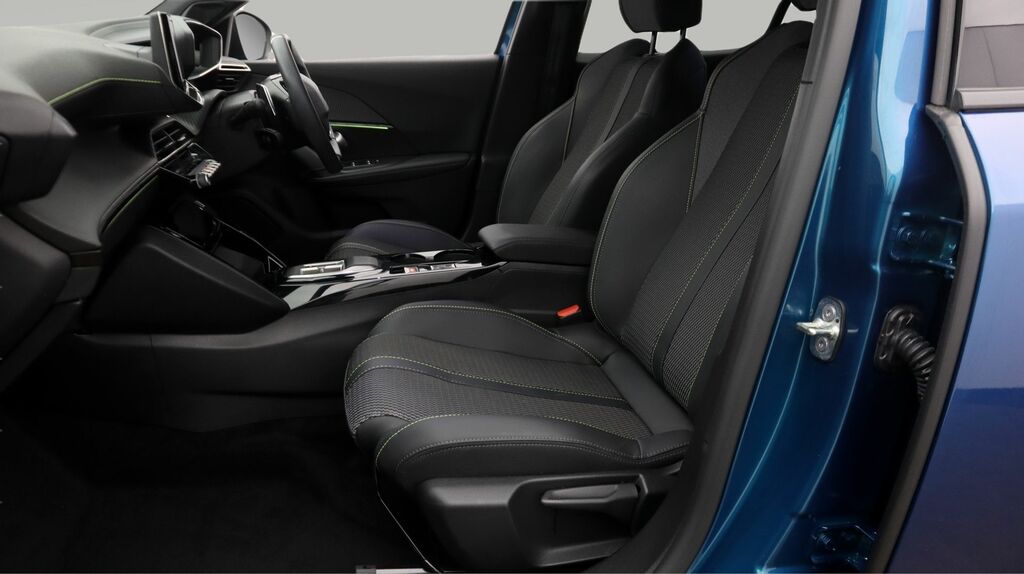 Peugeot 2008 Peugeot 2008 Allure Black #14