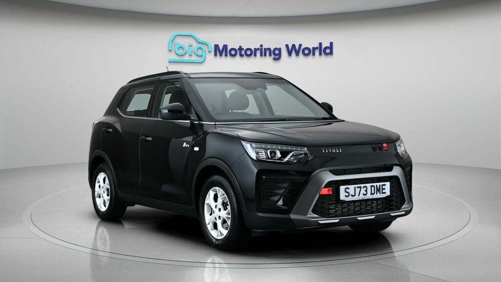 SsangYong Tivoli Ventura Black