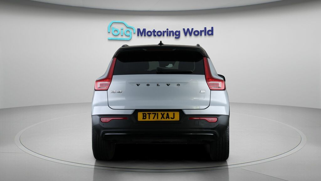 Volvo XC40 R-design BT71XAJ Silver #6