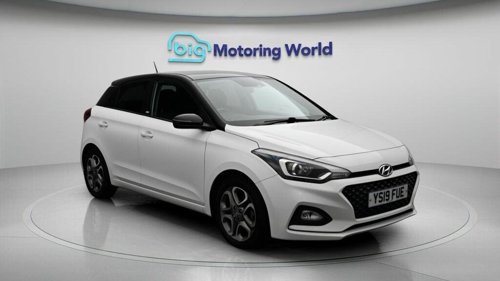Hyundai I20 Play White