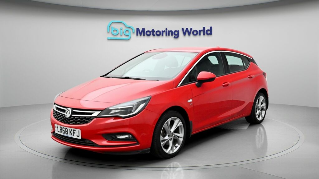 Vauxhall Astra Sri Nav LR68KFJ Red #3