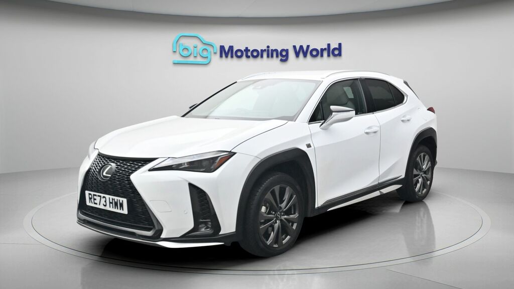 Lexus UX F Sport Design RE73HWW White #3
