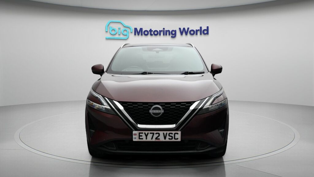 Nissan Qashqai Tekna EY72VSC Red #2