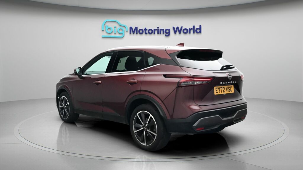Nissan Qashqai Tekna EY72VSC Red #5