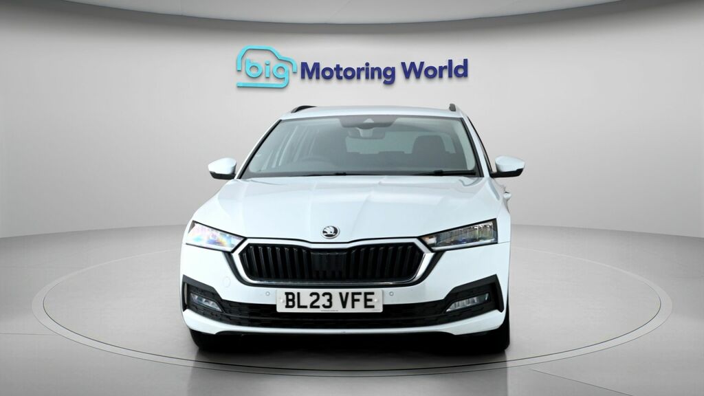 Skoda Octavia Se Technology BL23VFE White #2