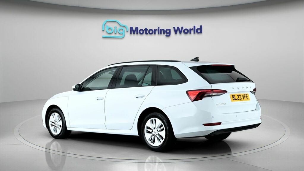 Skoda Octavia Se Technology BL23VFE White #5