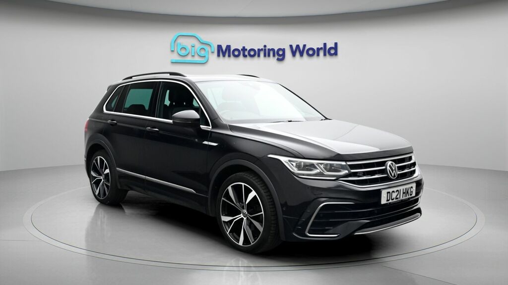 Volkswagen Tiguan R-line Black