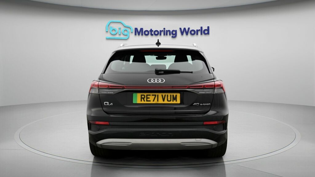 Audi Q4 E Tron Sport RE71VUM Black #6