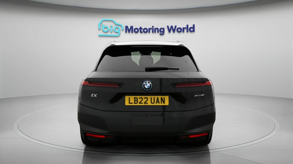 BMW iX Sport Black #6
