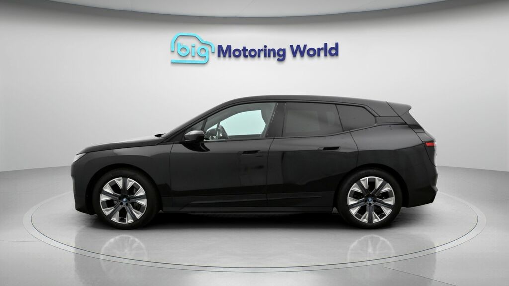 BMW iX Sport Black #4