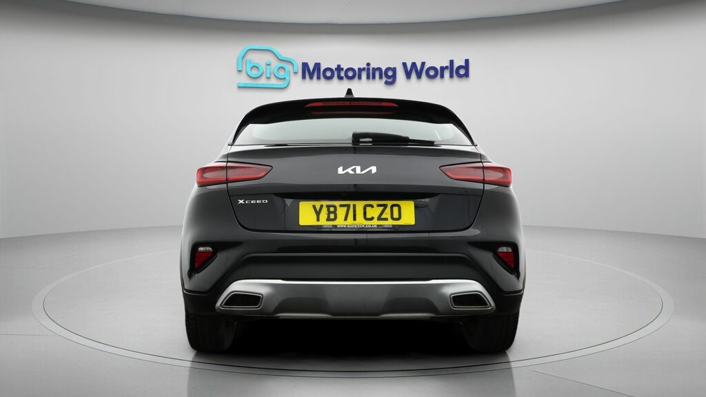 Kia Xceed 2 Black #6