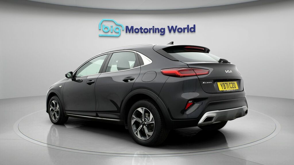 Kia Xceed 2 Black #5