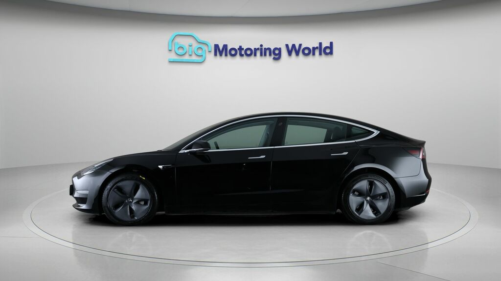 Tesla Model 3 Long Range LG20YFF Black #4