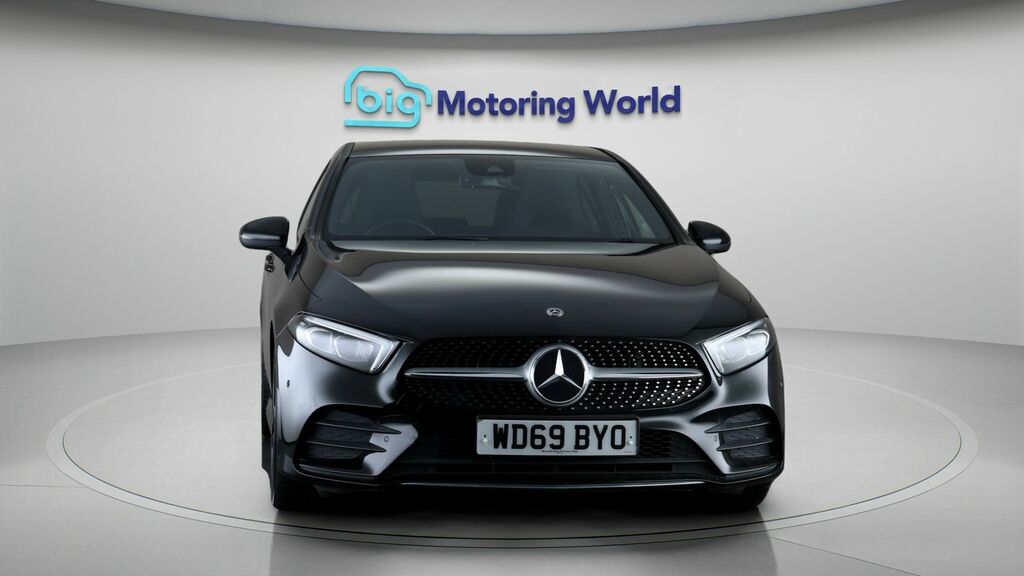 Mercedes-Benz A Class Amg Line WD69BYO Black #2