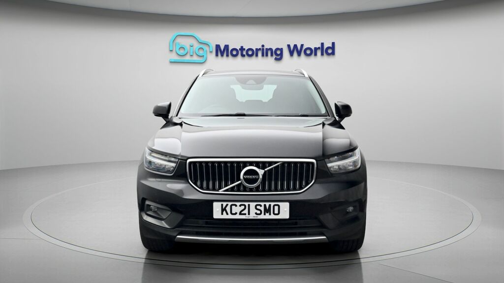 Volvo XC40 Inscription Pro KC21SMO Black #2