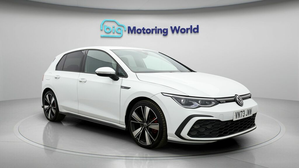 Volkswagen Golf Gtd White