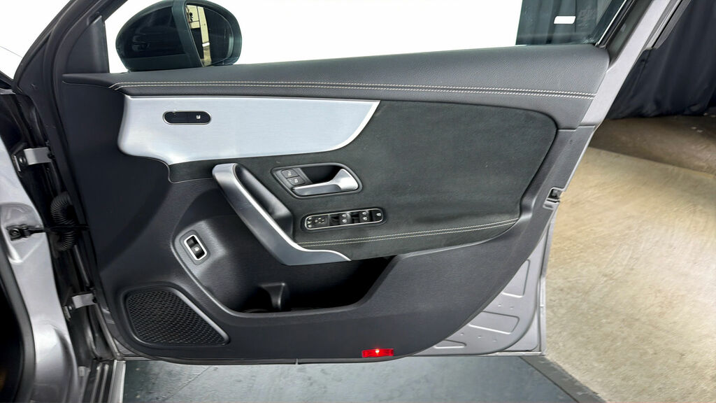 Mercedes-Benz A Class 1.3 A250e 15.6Kwh Amg Line Edition Premium Saloo Grey #13