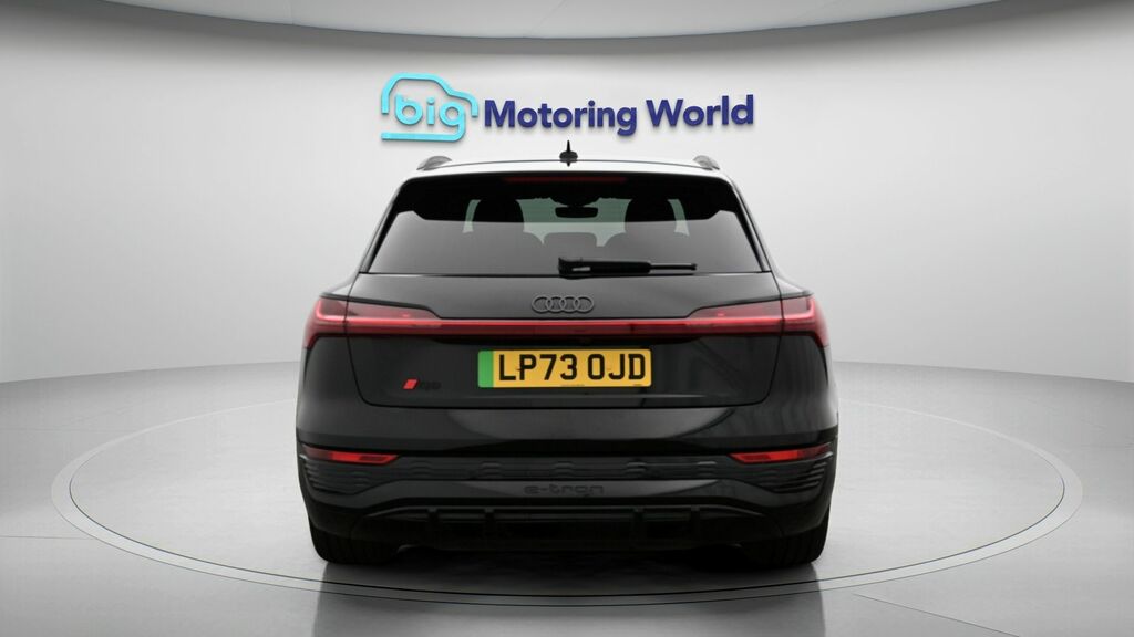 Audi Q8 e tron Black Edition Black #6