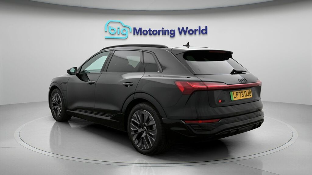 Audi Q8 e tron Black Edition Black #5