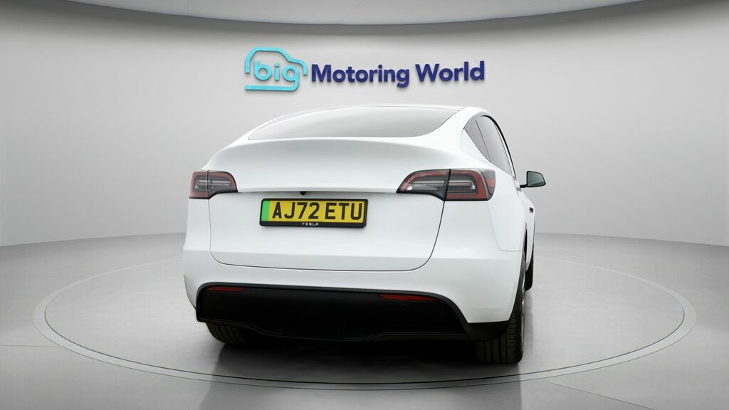 Tesla Model Y Long Range AJ72ETU White #6