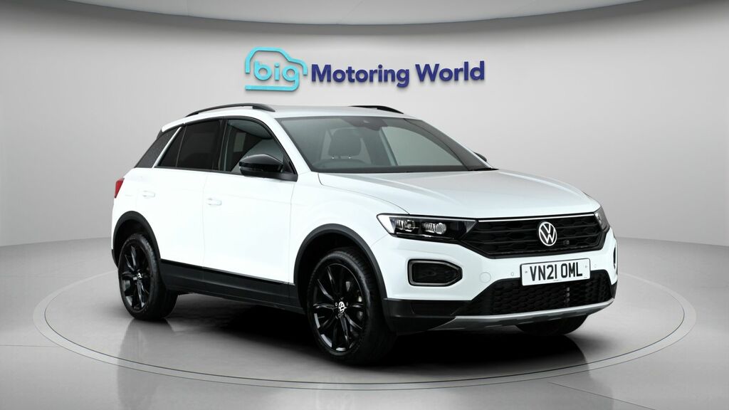 Volkswagen T-Roc Black Edition White