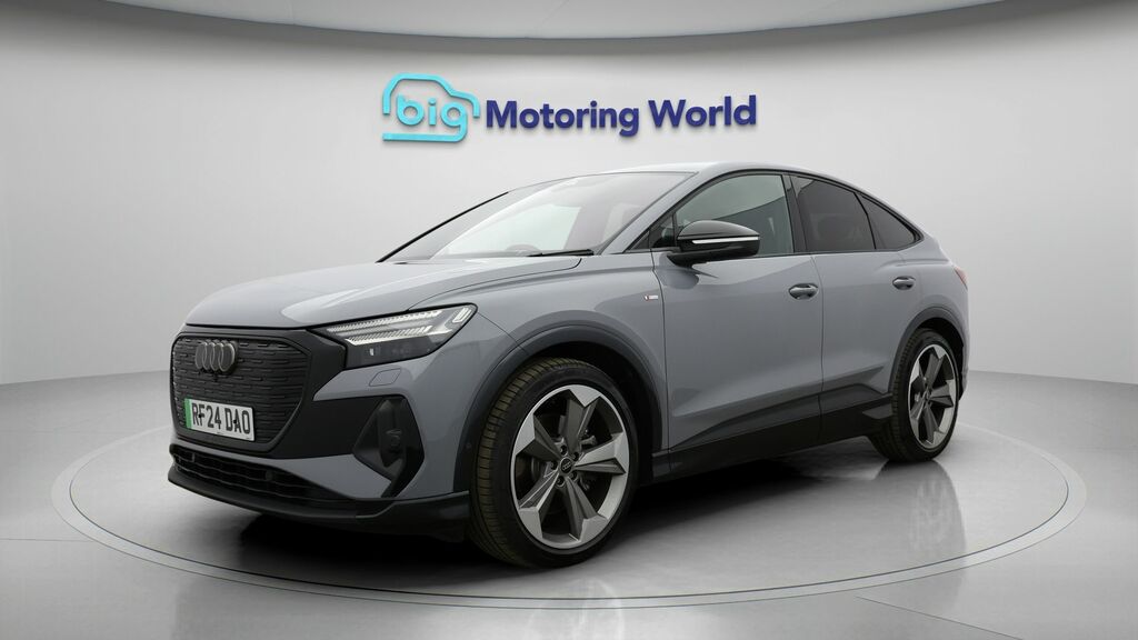 Audi Q4 E Tron Black Edition RF24DAO Grey #3