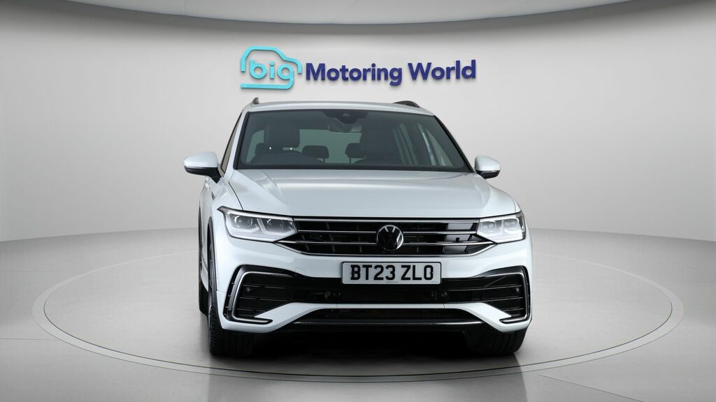 Volkswagen Tiguan R-line BT23ZLO White #2