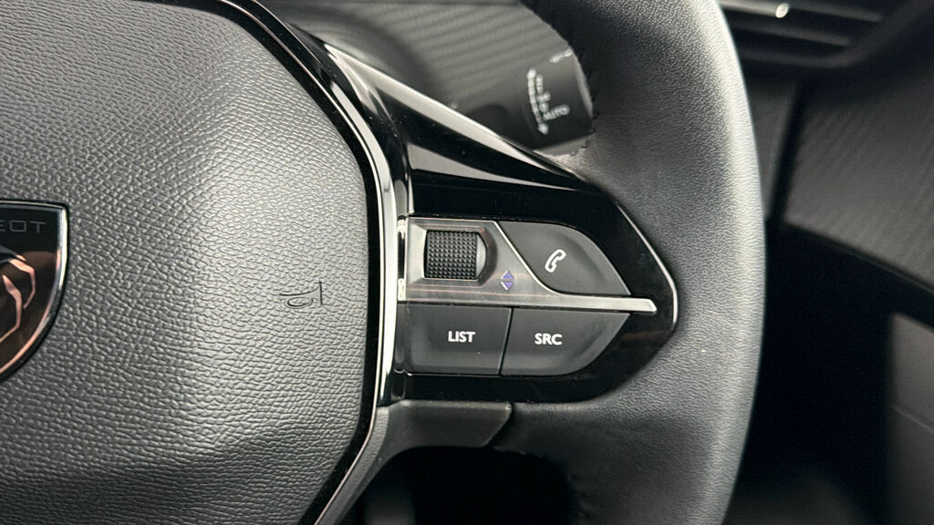 Peugeot 2008 1.2 Puretech 130 Allure Estate Blue #21