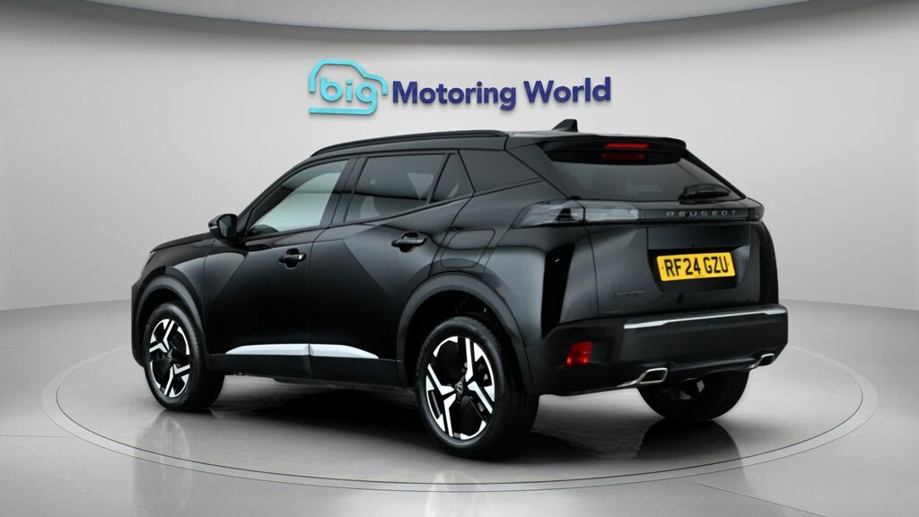 Peugeot 2008 Allure Black #5