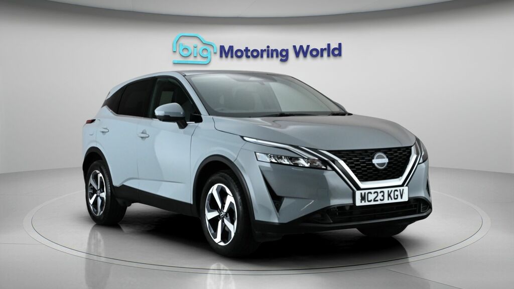 Nissan Qashqai N-connecta Grey
