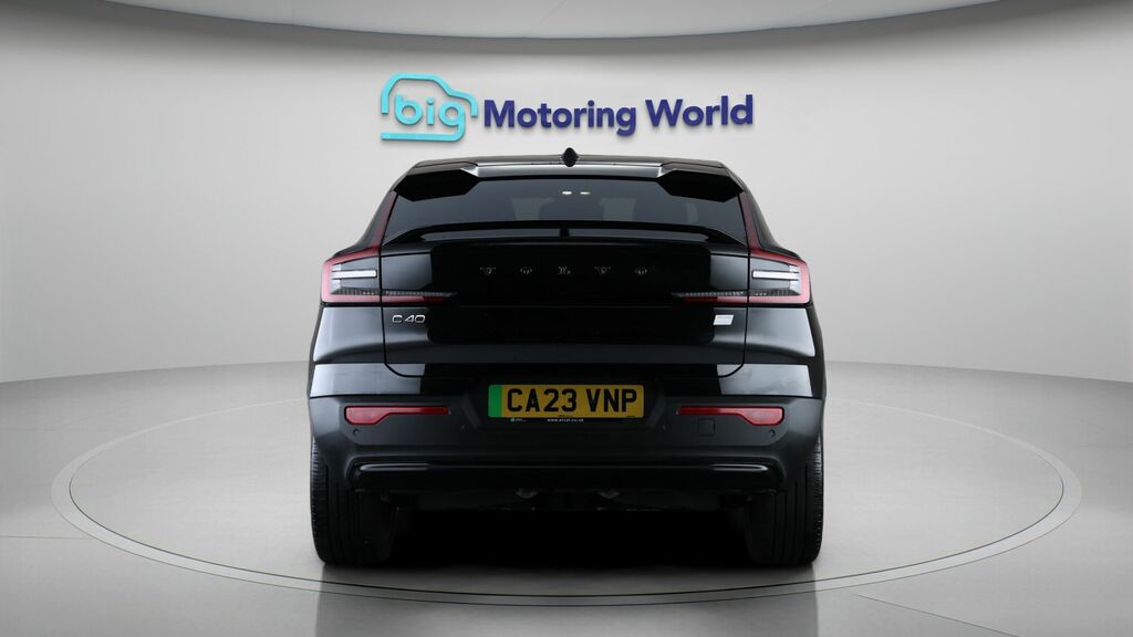 Volvo C40 Plus Black #6
