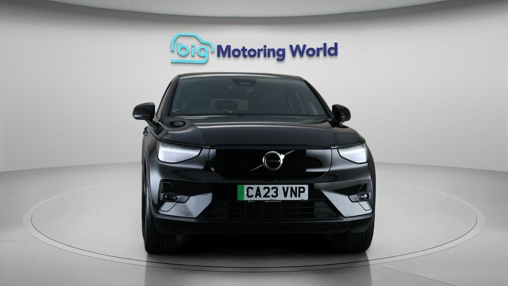 Volvo C40 Plus Black #2