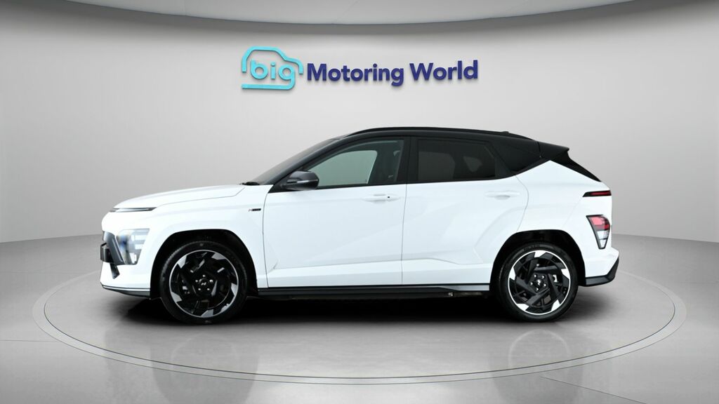 Hyundai Kona N Line White #4