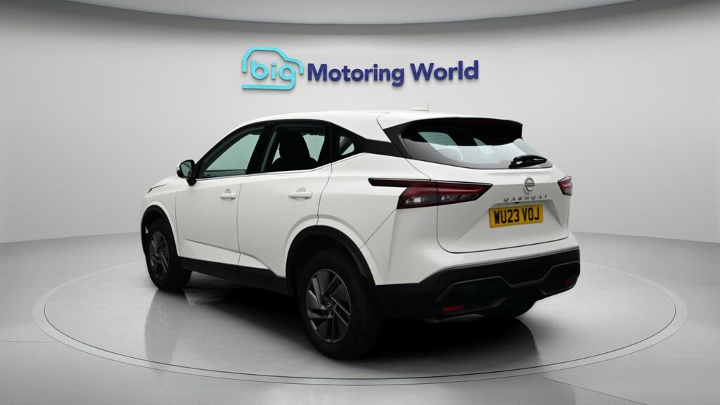 Nissan Qashqai Acenta Premium WU23VOJ White #5
