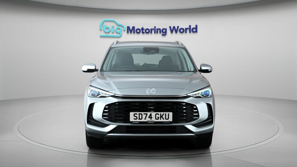 MG ZS Se Silver #2