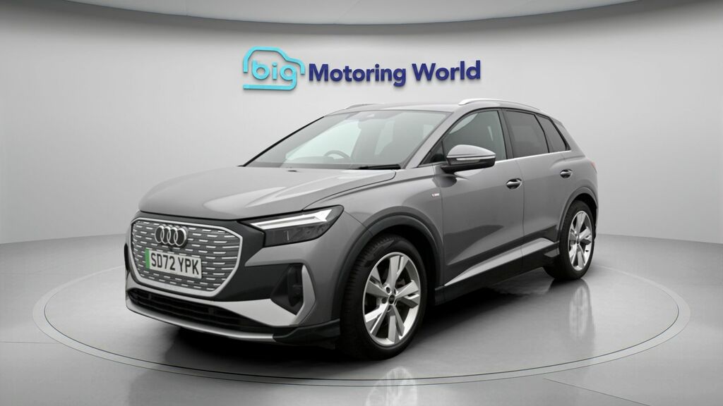 Audi Q4 E Tron S Line SD72YPK Grey #3