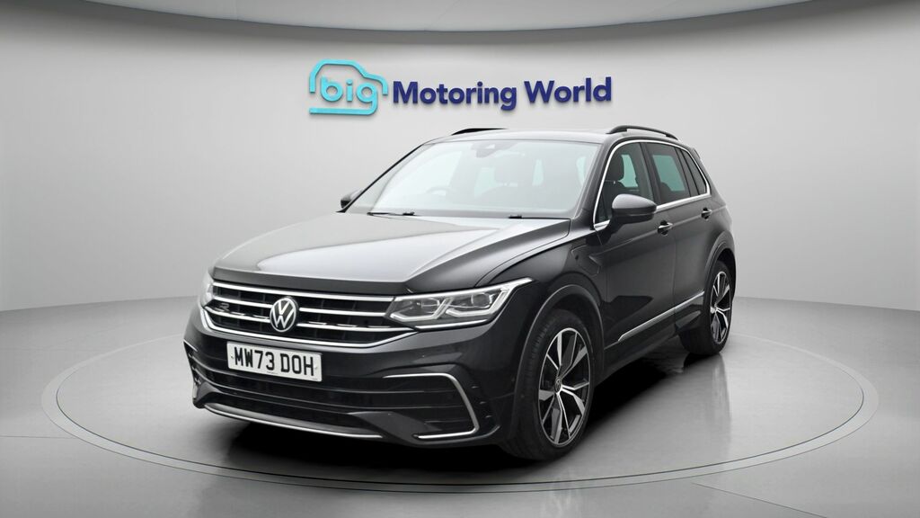 Volkswagen Tiguan R-line MW73DOH Black #3