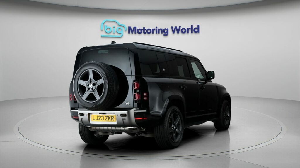 Land Rover Defender 110 X-dynamic Se LJ23ZKR Black #6