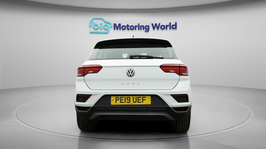 Volkswagen T-Roc Se PE19UEF White #6