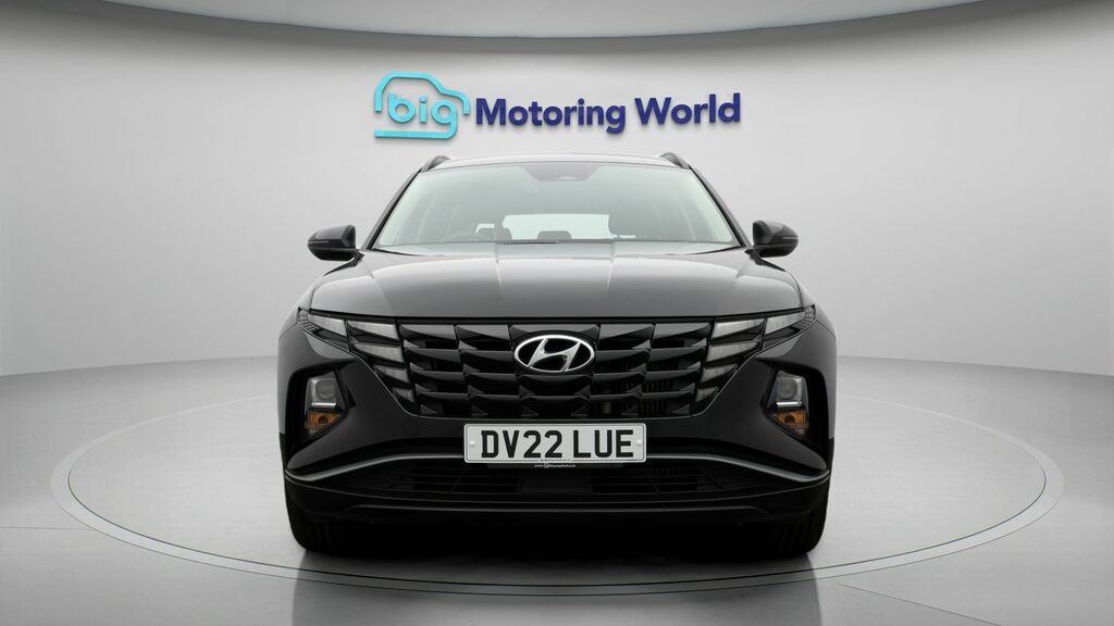 Hyundai Tucson Se Connect DV22LUE Black #2