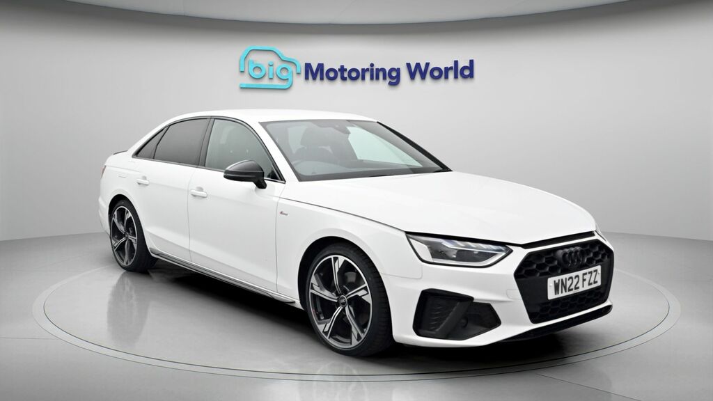 Audi A4 Black Edition White
