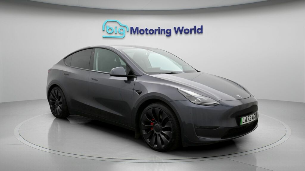 Tesla Model Y Performance Grey