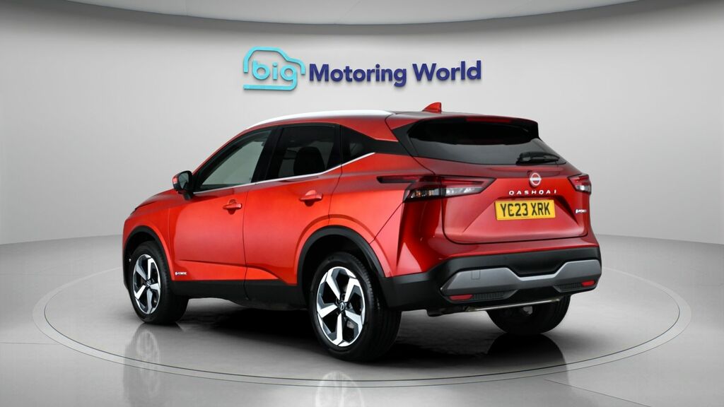 Nissan Qashqai N-connecta YC23XRK Red #5