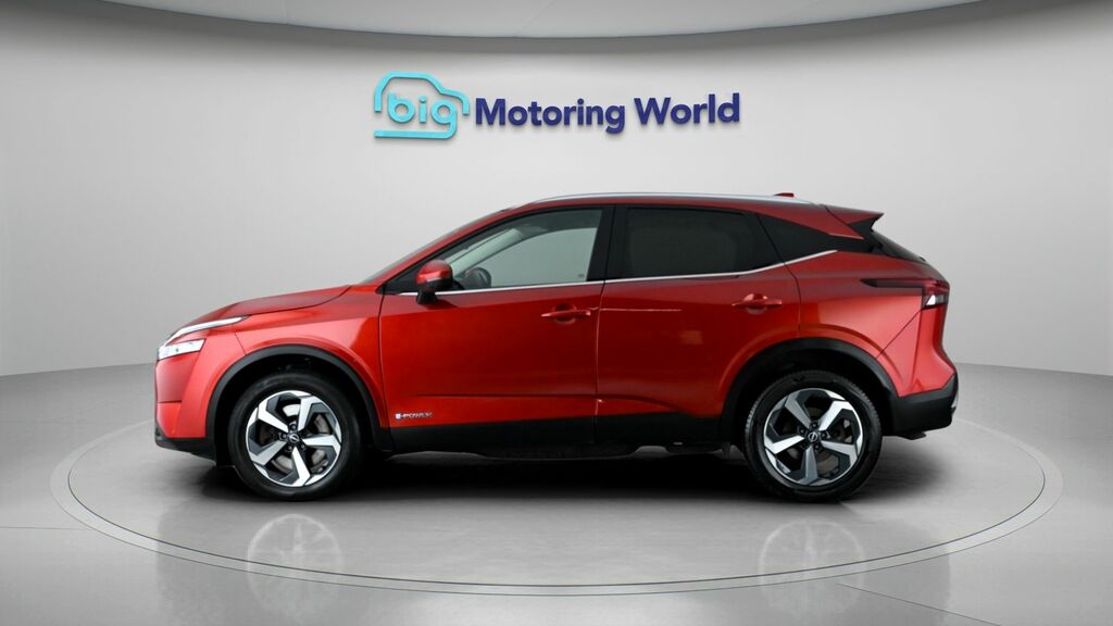 Nissan Qashqai N-connecta YC23XRK Red #4